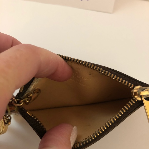 Cles Coin Case Pink Cherry Blossom Mono Canvas - Picture 5 of 8